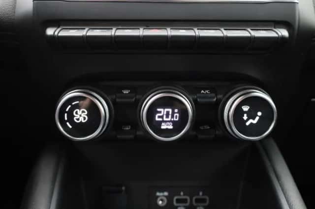 Renault Captur (2021) thumbnail 22