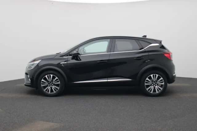 Renault Captur (2021) thumbnail 5