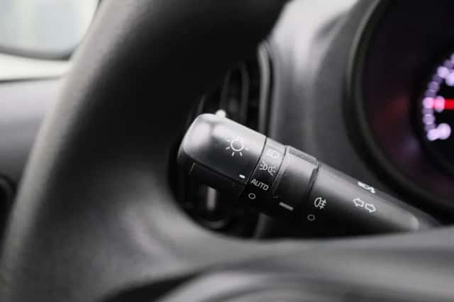 Kia Picanto (2022) thumbnail 19