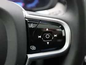 Volvo XC60 thumbnail 21