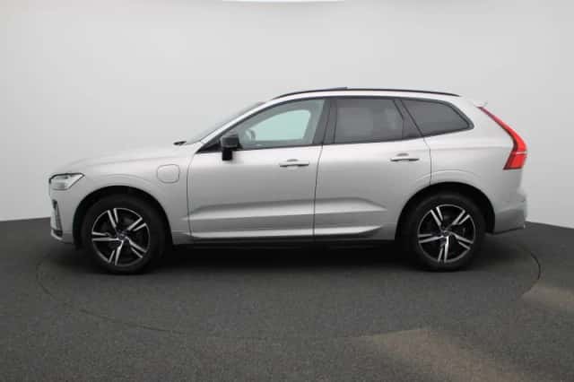 Volvo XC60 (2022) thumbnail 6