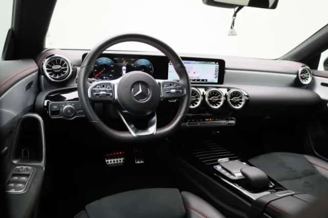 Mercedes-Benz CLA-Klasse (2022) thumbnail 3