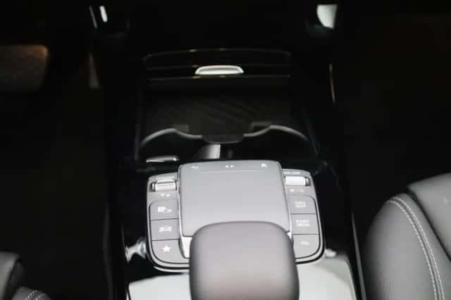 Mercedes-Benz CLA-Klasse (2023) thumbnail 13