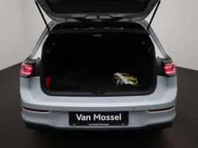 Volkswagen Golf (2024) thumbnail 14