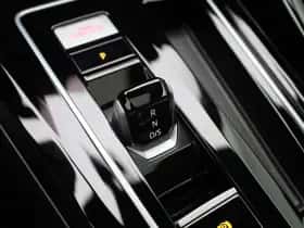 Volkswagen Golf (2024) thumbnail 32