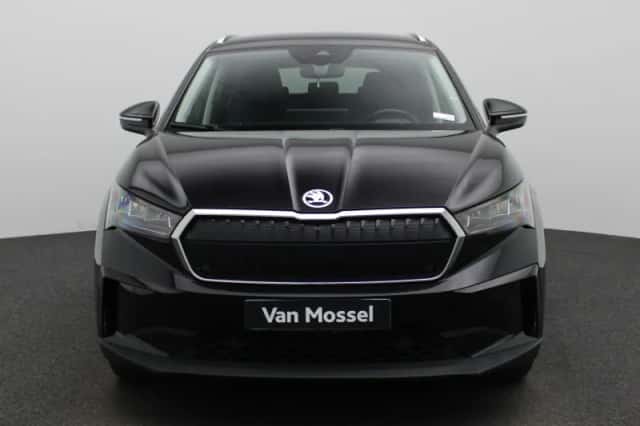 Škoda Enyaq (2023) thumbnail 4