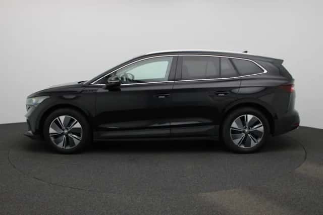 Škoda Enyaq (2023) thumbnail 5