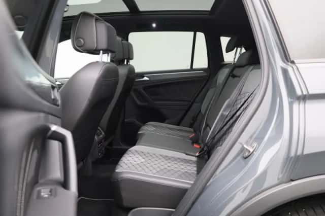 Volkswagen Tiguan (2021) thumbnail 13
