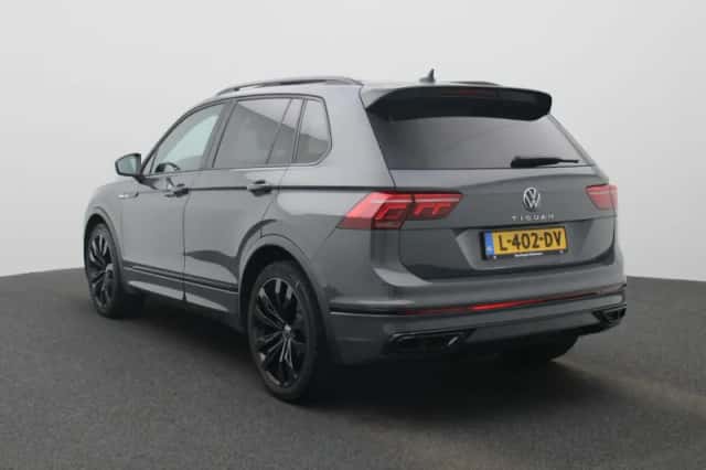 Volkswagen Tiguan (2021) thumbnail 4