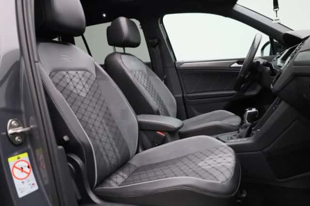 Volkswagen Tiguan (2021) thumbnail 38
