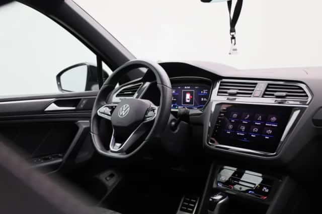 Volkswagen Tiguan (2021) thumbnail 42