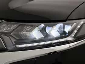 Mitsubishi Outlander (2021) thumbnail 15