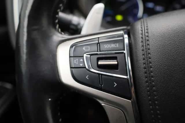 Mitsubishi Outlander (2021) thumbnail 20
