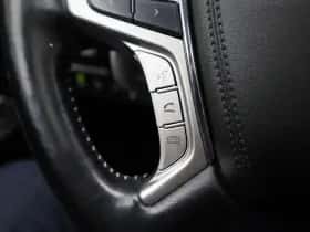 Mitsubishi Outlander (2021) thumbnail 23