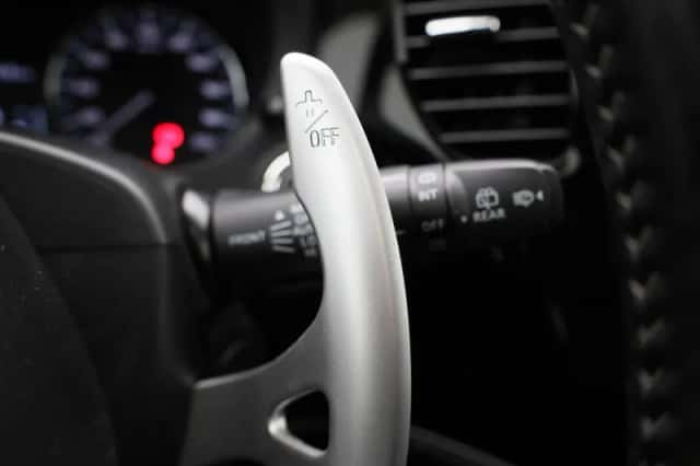 Mitsubishi Outlander (2021) thumbnail 25