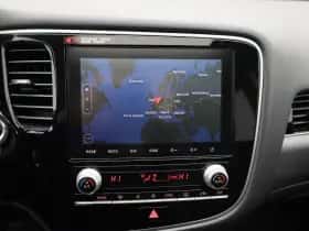 Mitsubishi Outlander (2021) thumbnail 28