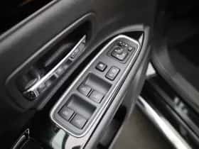 Mitsubishi Outlander (2021) thumbnail 34