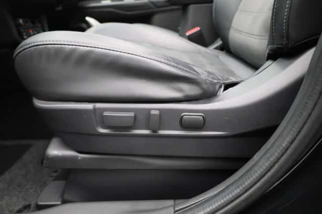 Mitsubishi Outlander (2021) thumbnail 35