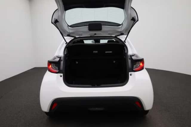 Mazda 2 Hybrid (2023) thumbnail 12