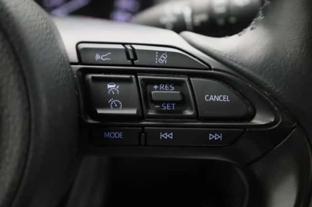 Mazda 2 Hybrid (2023) thumbnail 17