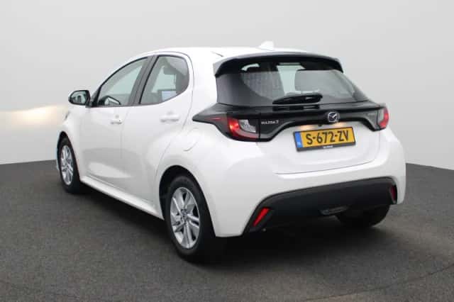Mazda 2 Hybrid (2023) thumbnail 4
