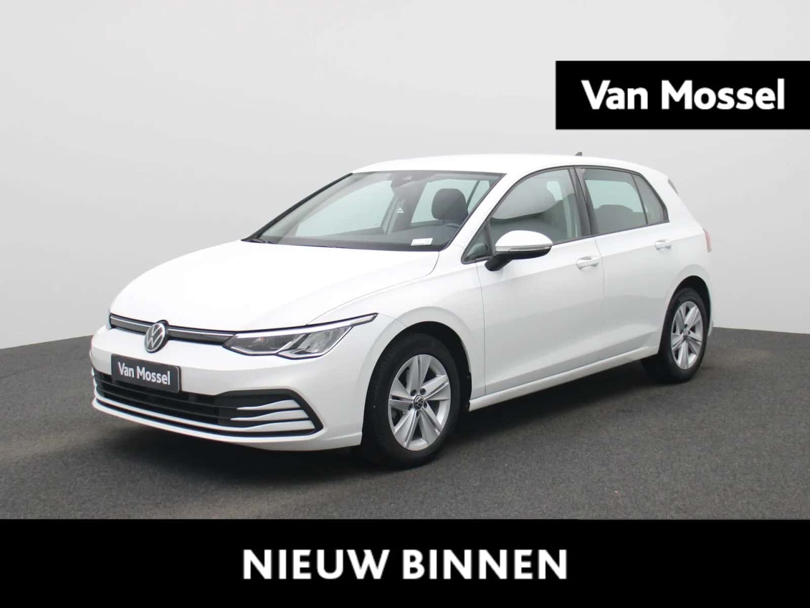 Volkswagen Golf (2021) — foto 1
