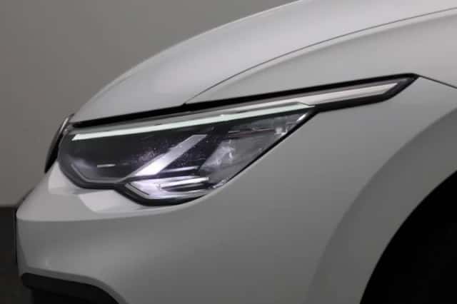 Volkswagen Golf (2021) thumbnail 15