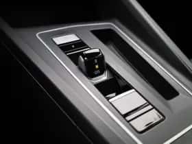 Volkswagen Golf thumbnail 18