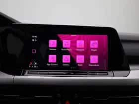 Volkswagen Golf (2021) thumbnail 22