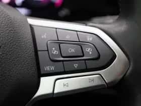 Volkswagen Golf thumbnail 24