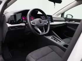 Volkswagen Golf (2021) thumbnail 32