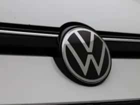Volkswagen Golf thumbnail 39