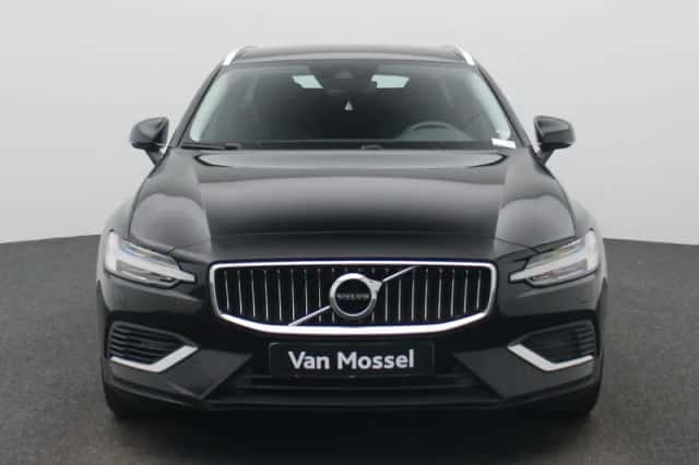 Volvo V60 (2021) thumbnail 5