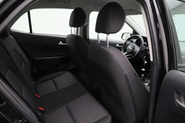 Kia Picanto (2022) thumbnail 30
