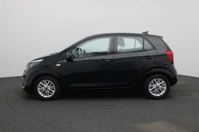 Kia Picanto (2022) thumbnail 6