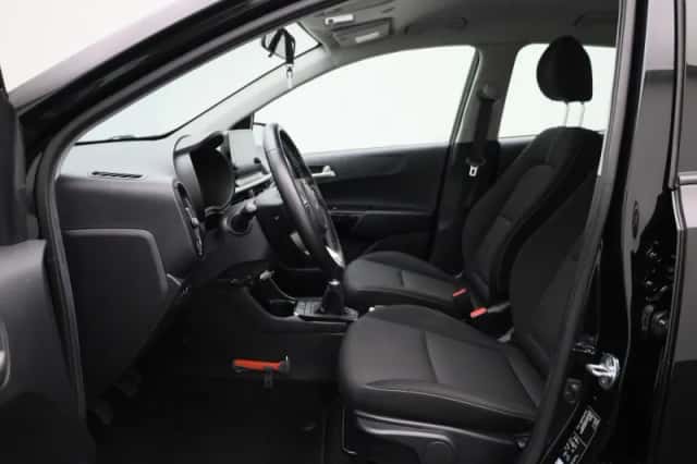 Kia Picanto (2022) thumbnail 10