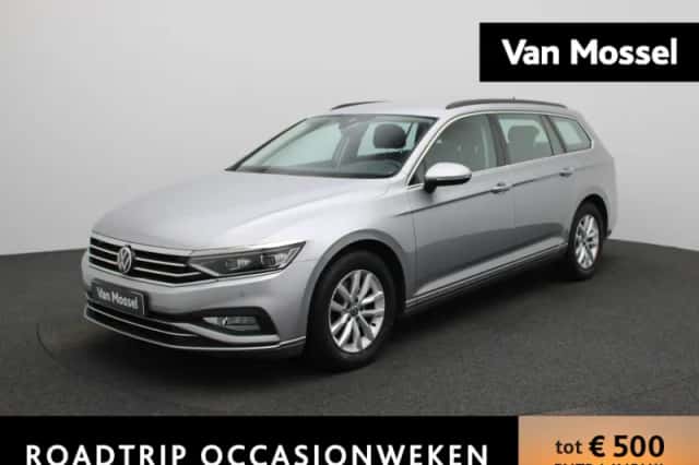 Volkswagen Passat (2021) thumbnail 1