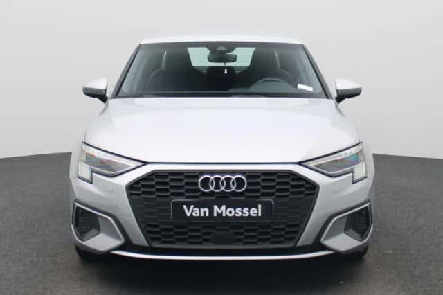 Audi A3 (2022) thumbnail 5