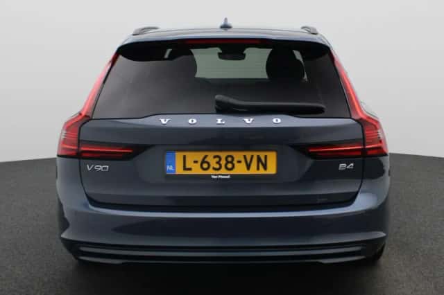 Volvo V90 (2021) thumbnail 7