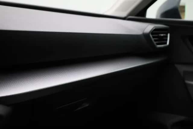 SEAT Leon (2022) thumbnail 22