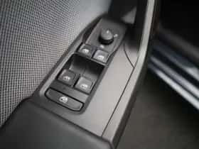 SEAT Leon thumbnail 29