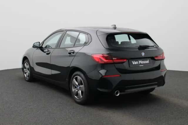 BMW 1-Serie (2022) thumbnail 3