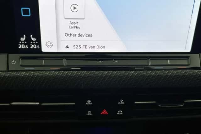 Volkswagen Golf (2024) thumbnail 22