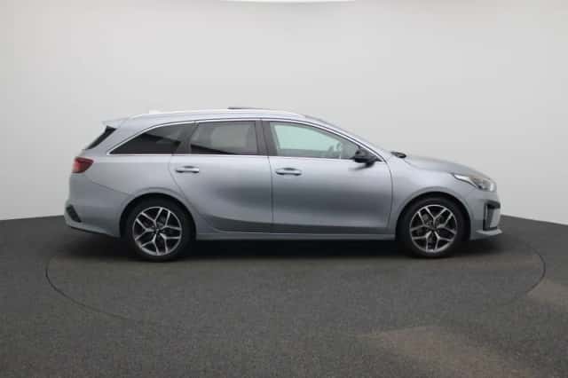 Kia Ceed Sportswagon (2021) thumbnail 8
