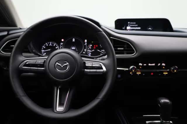 Mazda CX-30 (2021) thumbnail 3