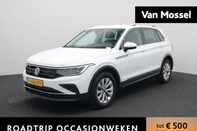 Volkswagen Tiguan (2022) thumbnail 1