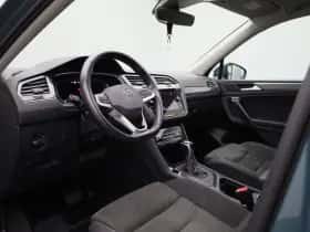 Volkswagen Tiguan thumbnail 34
