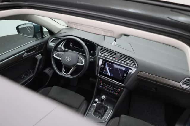 Volkswagen Tiguan (2022) thumbnail 37