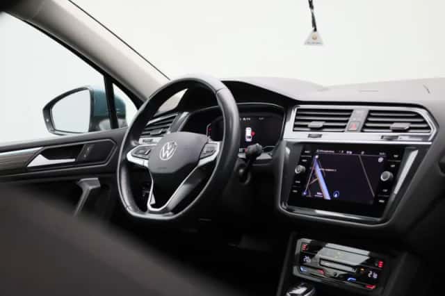 Volkswagen Tiguan (2022) thumbnail 38