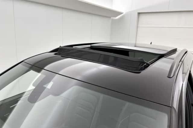 Volkswagen Tiguan (2023) thumbnail 38